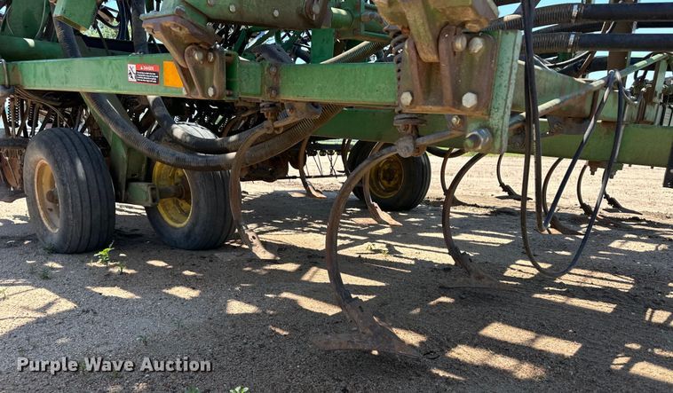 image for item OL9629 John Deere 730 air seeder
