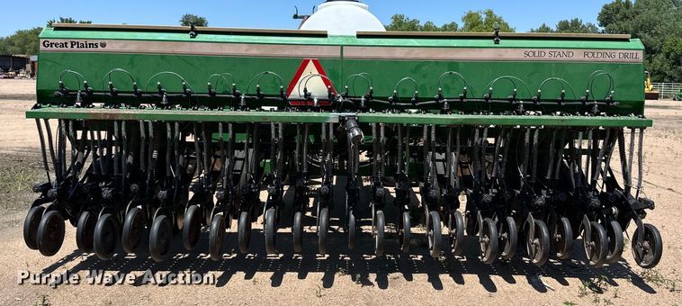 image for item OL9630 Great Plains Solid Stand 45 grain drill