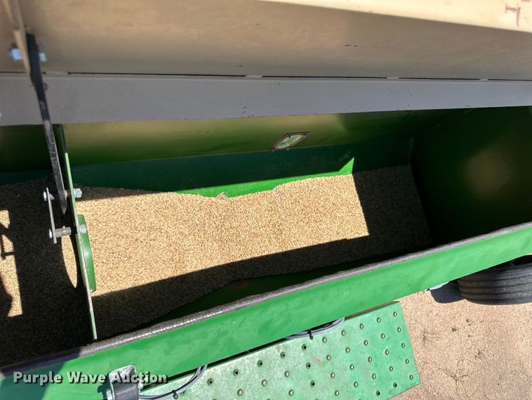 image for item OL9630 Great Plains Solid Stand 45 grain drill