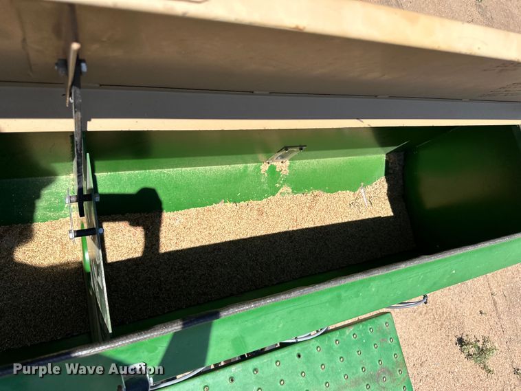 image for item OL9630 Great Plains Solid Stand 45 grain drill