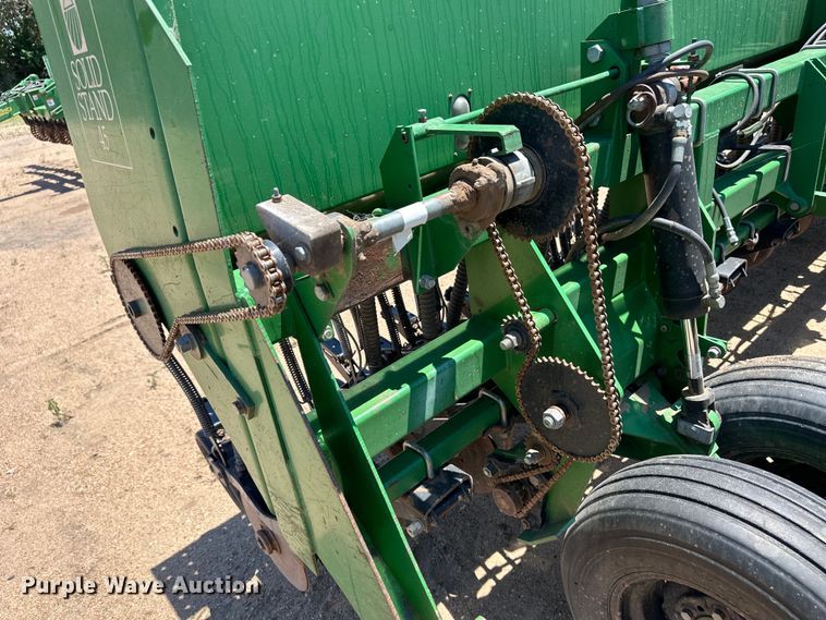 image for item OL9630 Great Plains Solid Stand 45 grain drill