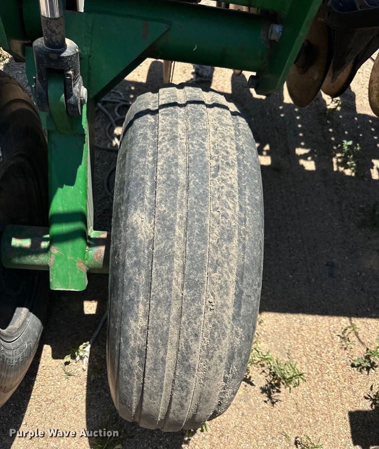 image for item OL9630 Great Plains Solid Stand 45 grain drill