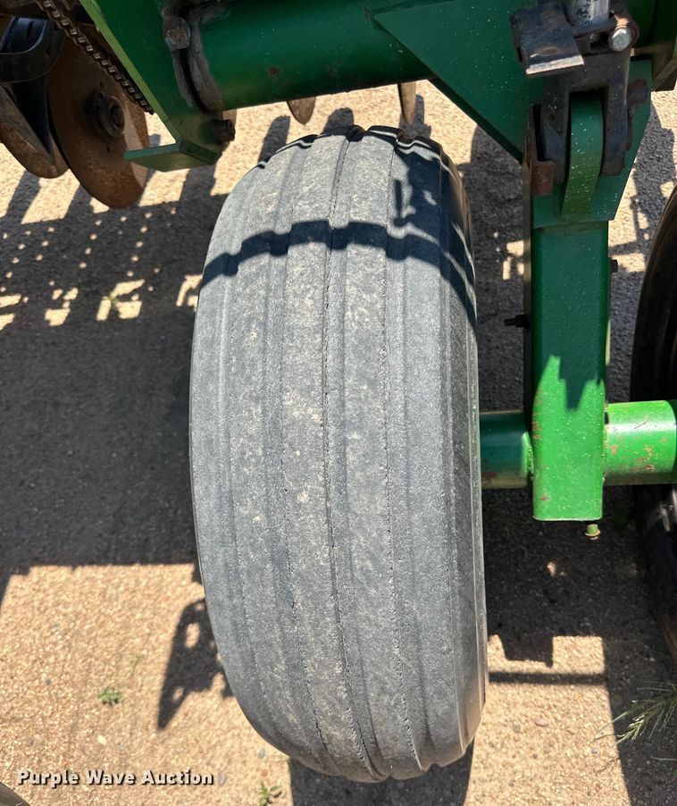 image for item OL9630 Great Plains Solid Stand 45 grain drill