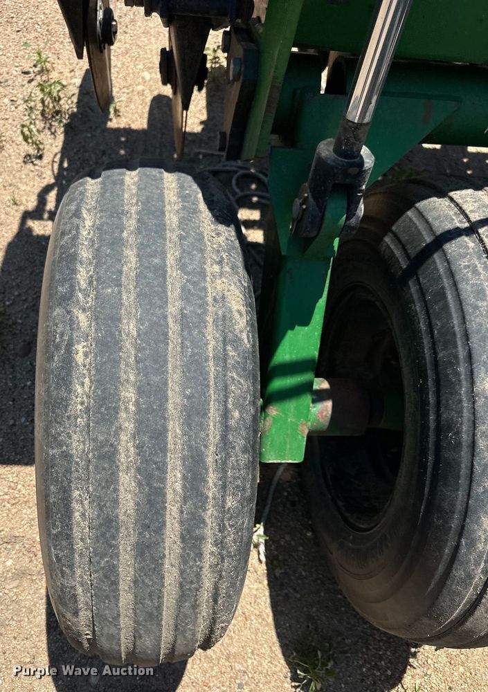 image for item OL9630 Great Plains Solid Stand 45 grain drill