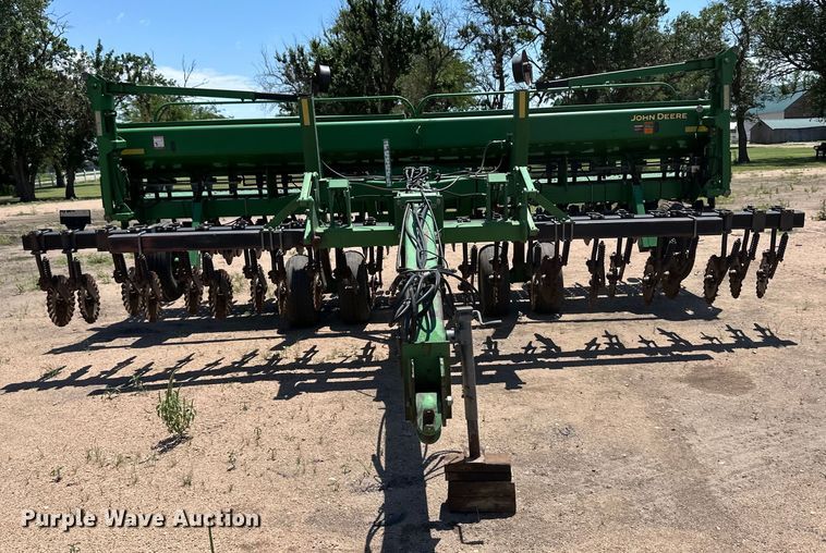 image for item OL9631 John Deere 1520 grain drill