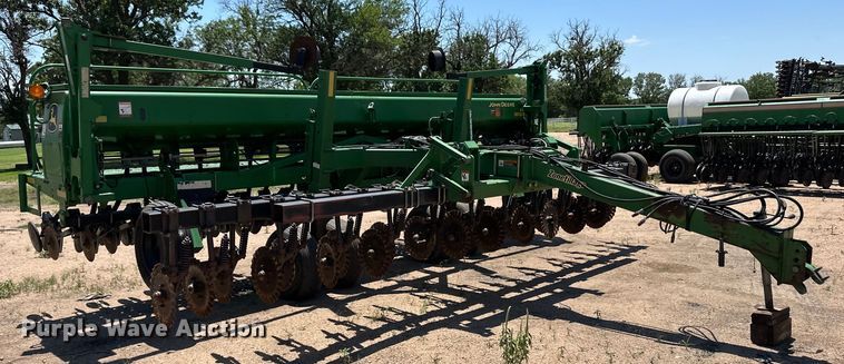 image for item OL9631 John Deere 1520 grain drill