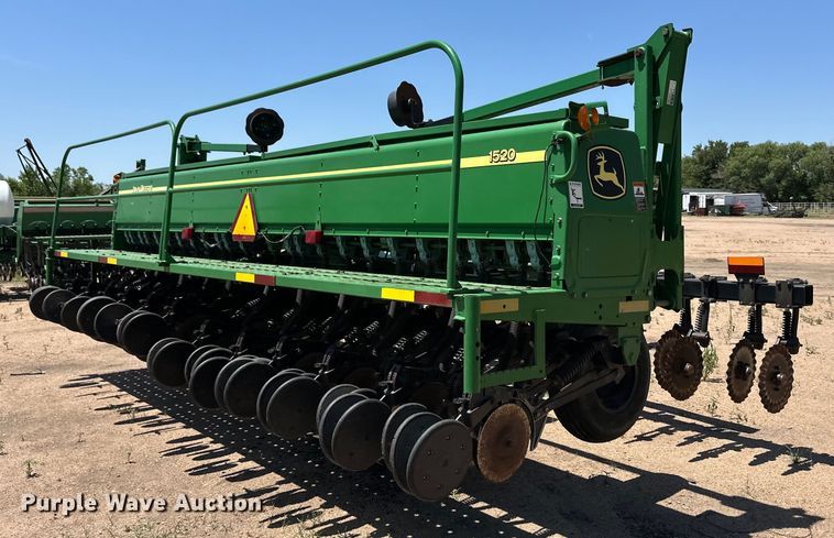 image for item OL9631 John Deere 1520 grain drill