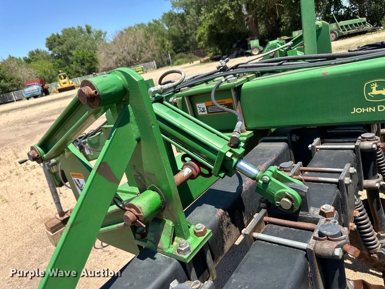 image for item OL9631 John Deere 1520 grain drill