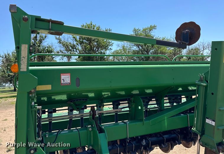 image for item OL9631 John Deere 1520 grain drill