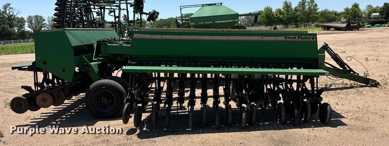 image for item OL9632 Great Plains Solid Stand 30 grain drill