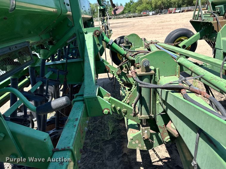 image for item OL9633 (2) John Deere 515 drills