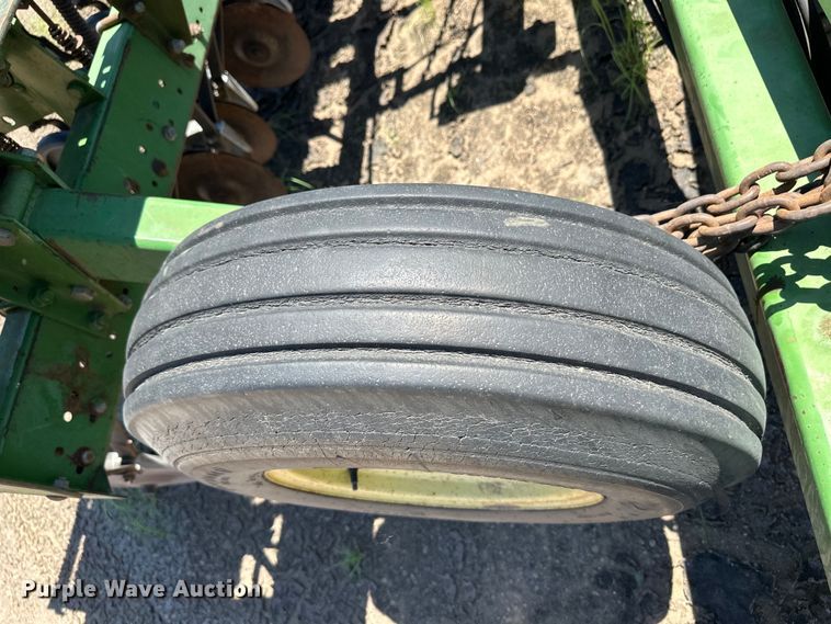 image for item OL9633 (2) John Deere 515 drills