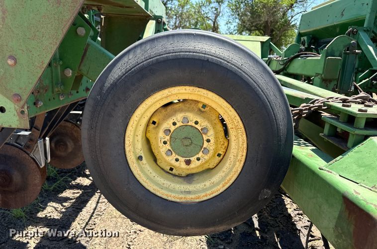image for item OL9633 (2) John Deere 515 drills