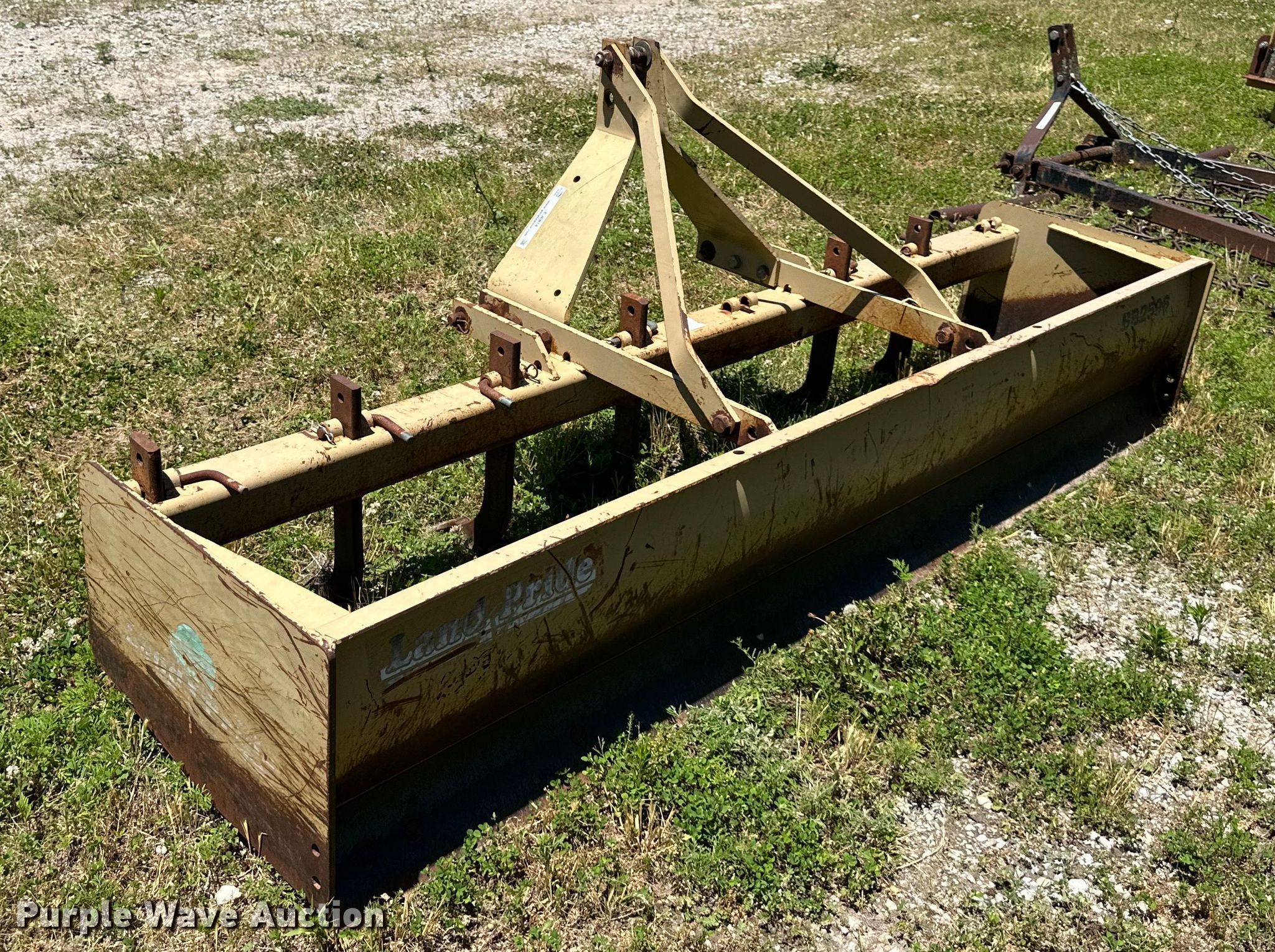 Land Pride BB2569 box blade in Sibley, MO Item EJ6874 for sale