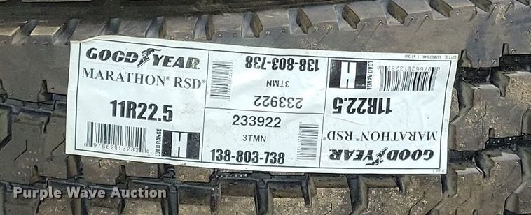 image for item DG0441 (8) 11R22.5 tires