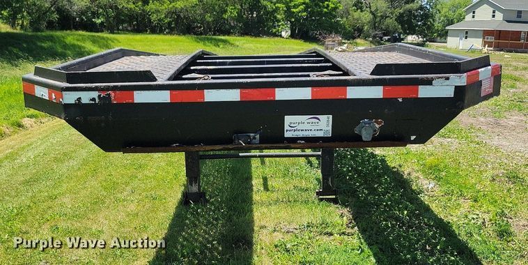 image for item DG0640 1992 Monroe car carrier trailer