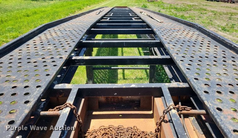 image for item DG0640 1992 Monroe car carrier trailer