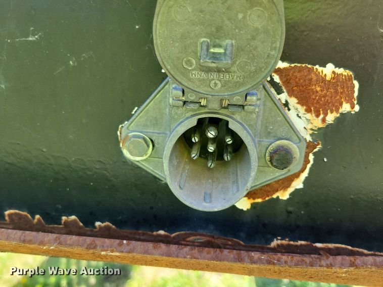 image for item DG0640 1992 Monroe car carrier trailer