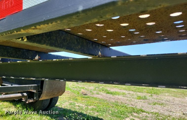 image for item DG0640 1992 Monroe car carrier trailer