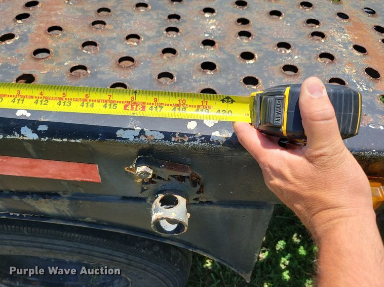 image for item DG0640 1992 Monroe car carrier trailer