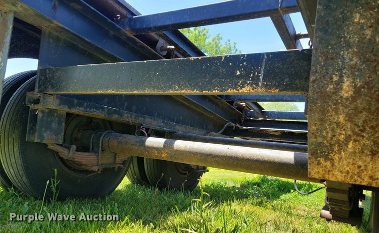 image for item DG0640 1992 Monroe car carrier trailer