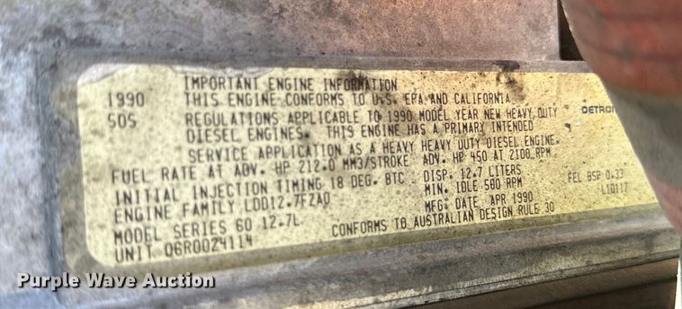 image for item DK6642 2010 Peterbilt  386 semi truck