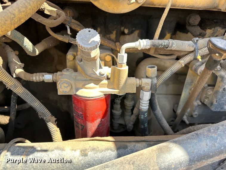 image for item DK6645 2003 Peterbilt 379 semi truck