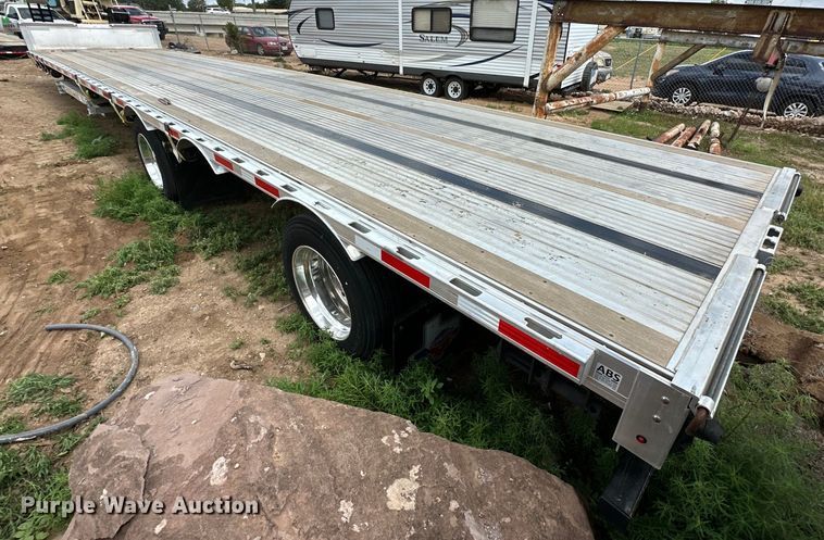 image for item DK6668 2023 Doonan 5321BLIDCDMZR flatbed trailer