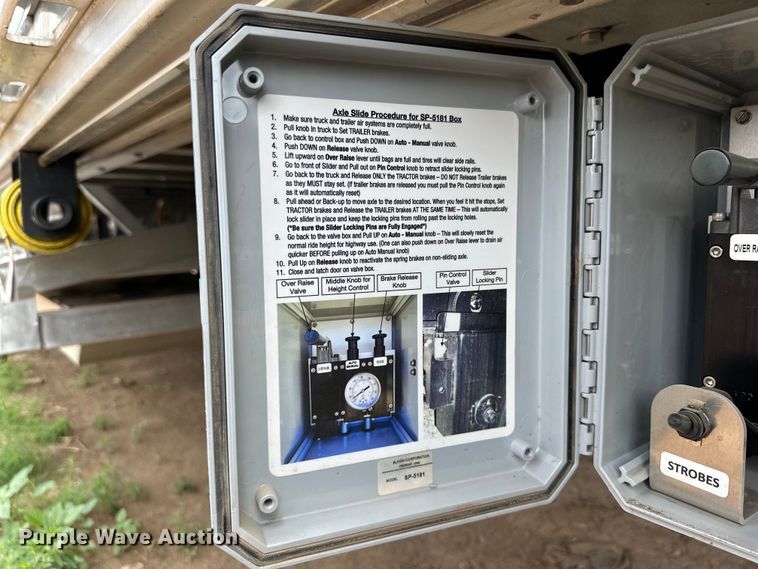 image for item DK6668 2023 Doonan 5321BLIDCDMZR flatbed trailer