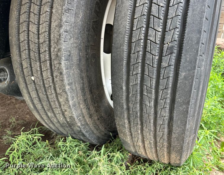 image for item DK6668 2023 Doonan 5321BLIDCDMZR flatbed trailer