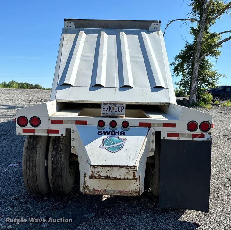 image for item DL4423 2019 Armor Lite SBD-40 bottom dump trailer