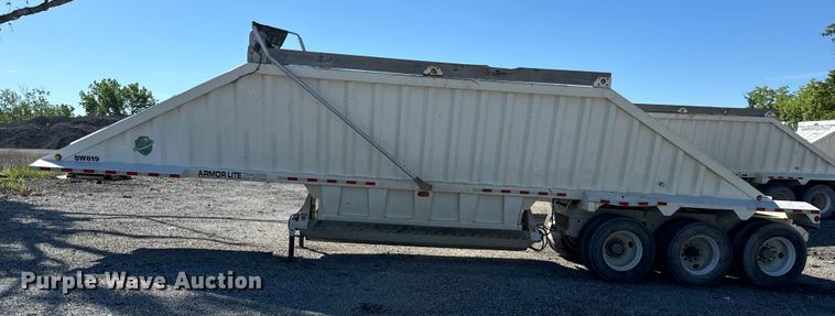 image for item DL4423 2019 Armor Lite SBD-40 bottom dump trailer