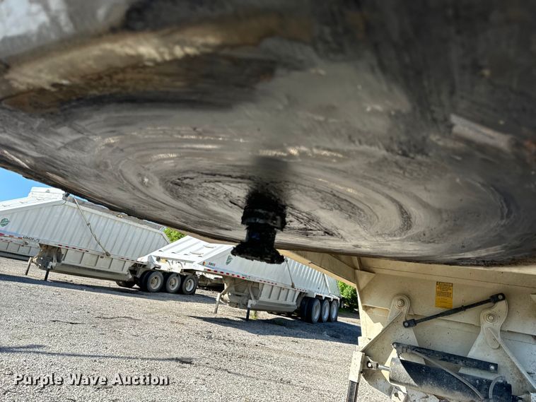 image for item DL4423 2019 Armor Lite SBD-40 bottom dump trailer