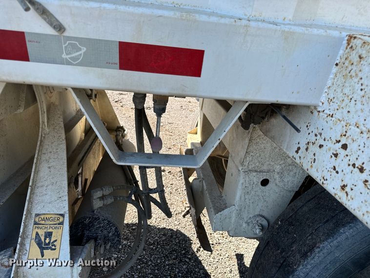 image for item DL4423 2019 Armor Lite SBD-40 bottom dump trailer