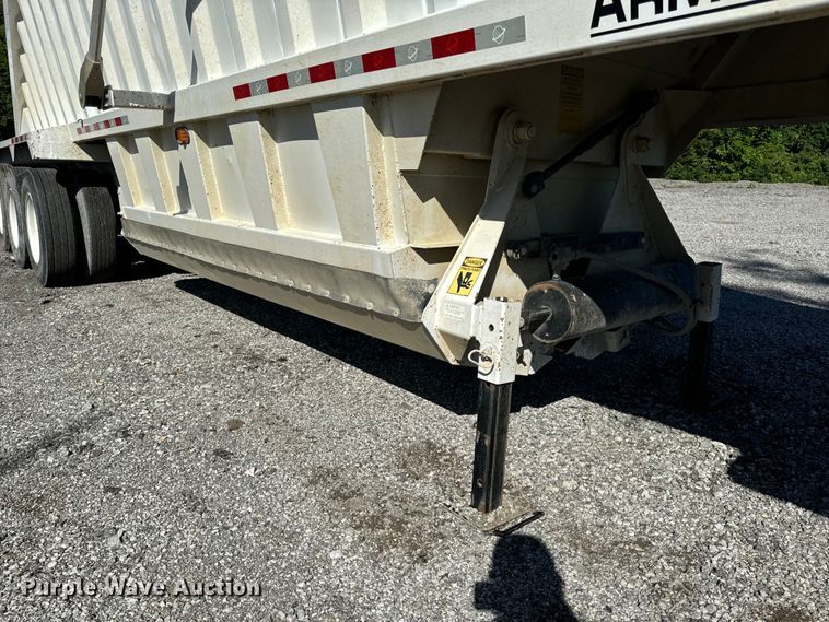 image for item DL4423 2019 Armor Lite SBD-40 bottom dump trailer