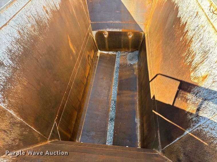 image for item DL4423 2019 Armor Lite SBD-40 bottom dump trailer