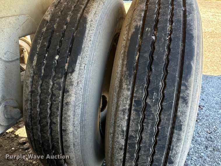 image for item DL4423 2019 Armor Lite SBD-40 bottom dump trailer