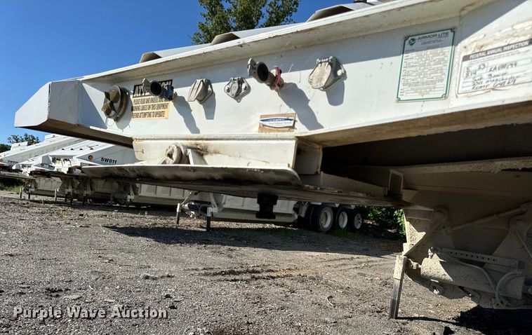 image for item DL4424 2019 Armor Lite SBD-40 bottom dump trailer