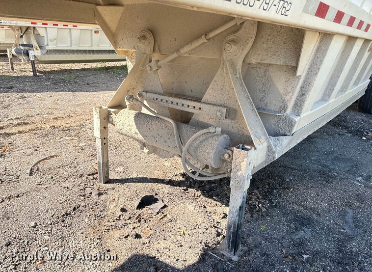 image for item DL4424 2019 Armor Lite SBD-40 bottom dump trailer
