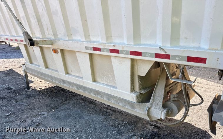 image for item DL4424 2019 Armor Lite SBD-40 bottom dump trailer