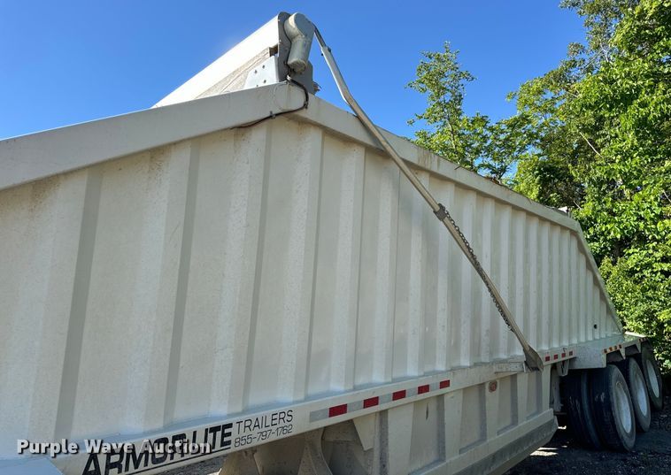 image for item DL4424 2019 Armor Lite SBD-40 bottom dump trailer