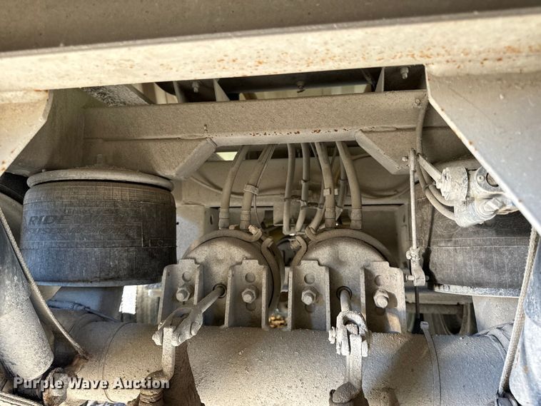 image for item DL4424 2019 Armor Lite SBD-40 bottom dump trailer