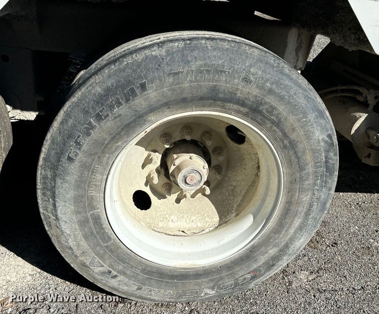 image for item DL4424 2019 Armor Lite SBD-40 bottom dump trailer