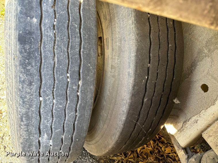 image for item DL4424 2019 Armor Lite SBD-40 bottom dump trailer