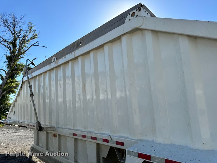image for item DL4425 2019 Armor Lite SBD-40 bottom dump trailer