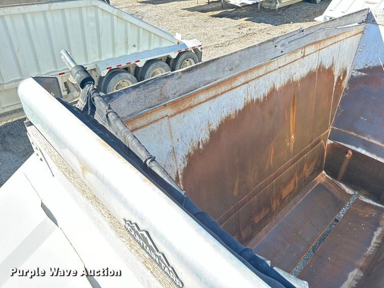 image for item DL4425 2019 Armor Lite SBD-40 bottom dump trailer