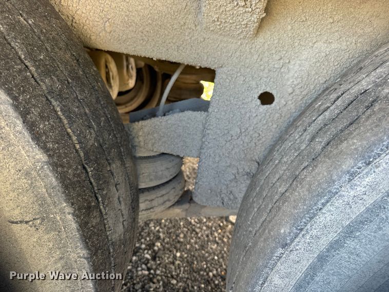 image for item DL4425 2019 Armor Lite SBD-40 bottom dump trailer