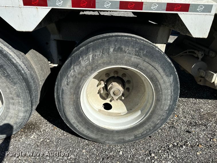 image for item DL4425 2019 Armor Lite SBD-40 bottom dump trailer