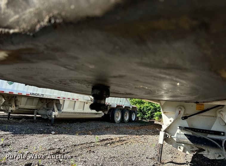 image for item DL4426 2019 Armor Lite SBD-40 bottom dump trailer