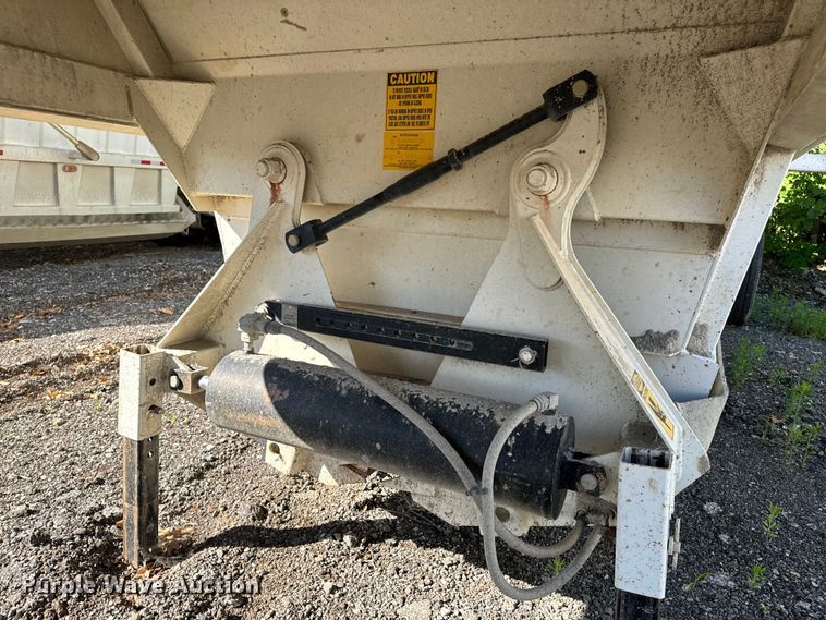 image for item DL4426 2019 Armor Lite SBD-40 bottom dump trailer